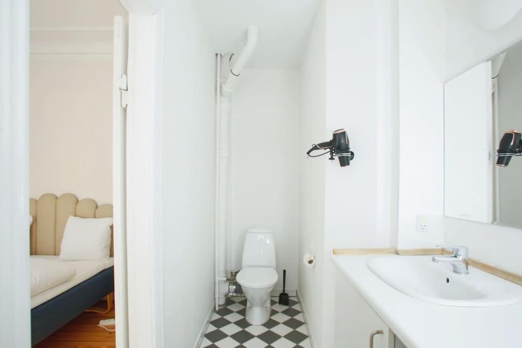 Large & Bright 3Br Apartment W Whirlpool Near Metro Копенхаген Екстериор снимка