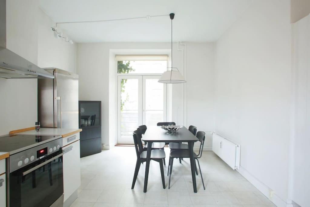 Large & Bright 3Br Apartment W Whirlpool Near Metro Копенхаген Екстериор снимка