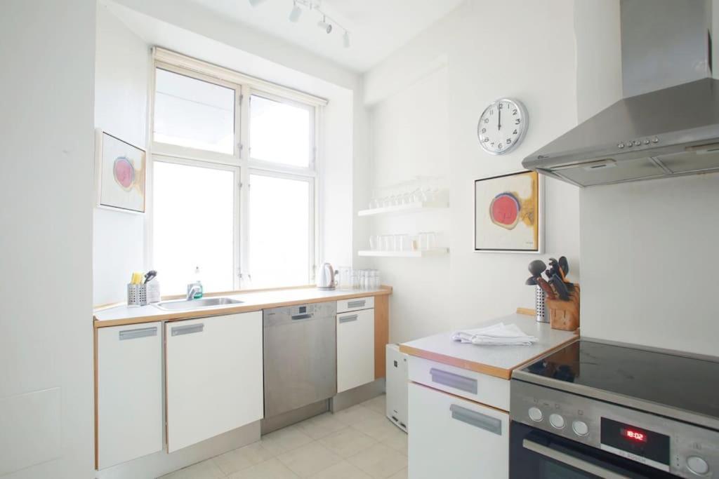Large & Bright 3Br Apartment W Whirlpool Near Metro Копенхаген Екстериор снимка